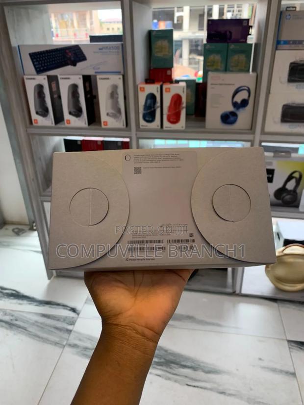 Apple Watch Ultra 2 · Photo 3