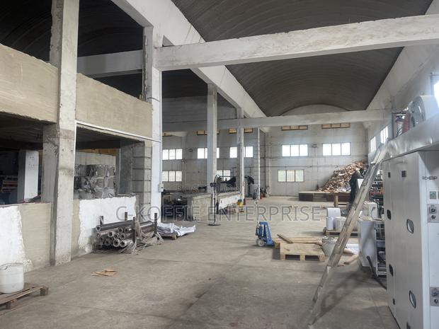 1,500 SQM Warehouse at North Kaneshie Industrial Area 4 Rent · Photo 6