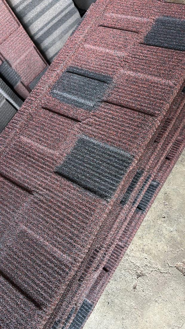 Front and Back View of Shingle Tiles · Photo 2