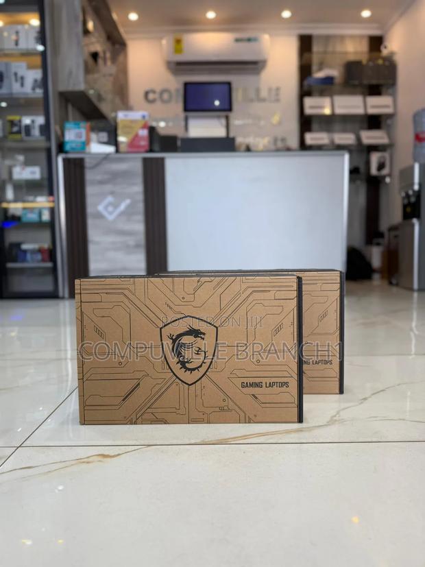 New Laptop MSI GF65 Thin 10UE 16GB AMD Ryzen 9 SSD 1T · Photo 1