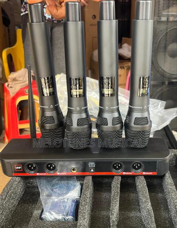 Shure Glxd94 4-in-1 Wireless Microphone · Photo 2