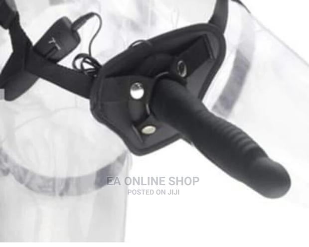 Strap on Toy · Photo 1