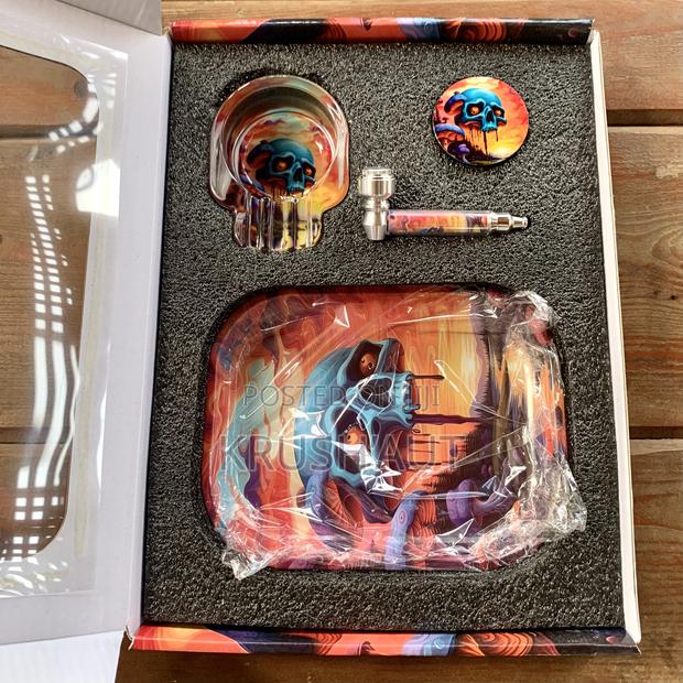 Smoke Set - Rolling Tray,Grinder,Pipe Ashtray · Photo 5