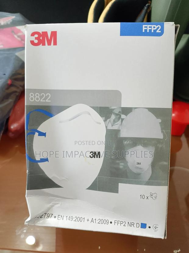 3m Ffp2 Nose Mask (8822) - 10/Pack. · Photo 1