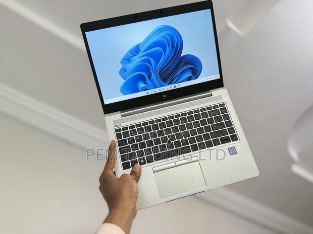 Laptop HP EliteBook 840 G6 16GB Intel Core I7 SSD 512GB · Photo 3