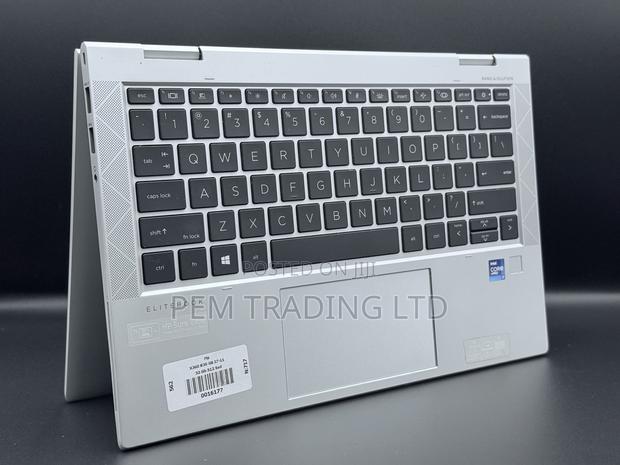 Laptop HP EliteBook 830 G8 32GB Intel Core I7 SSD 512GB · Photo 2