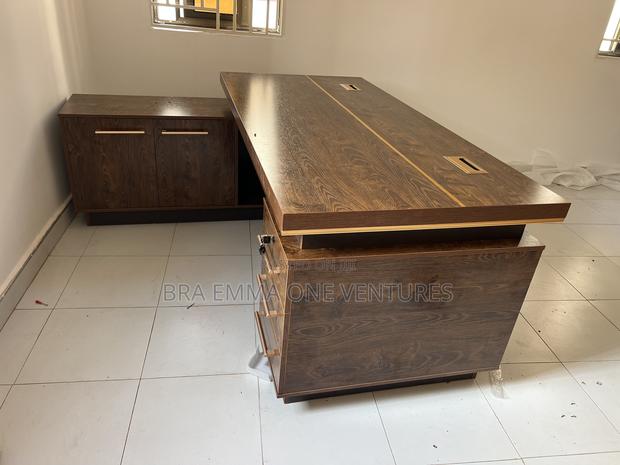 1.8m Mdf L Shape Executive Table · Photo 3