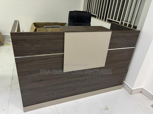 Front Desk · Photo 2