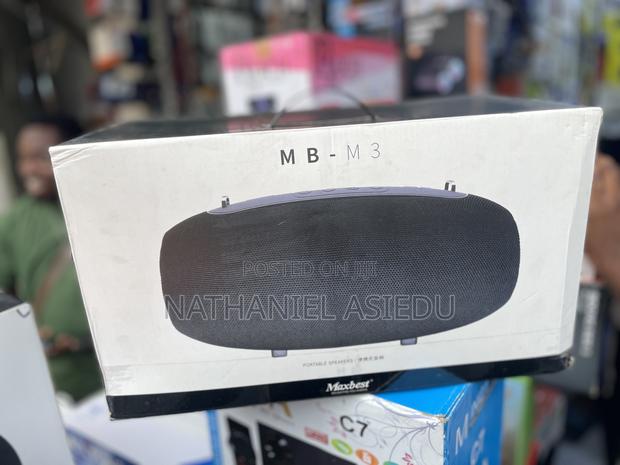 Mb - M3 Portable Waterproof Extra Bass Bluetooth Speaker · Photo 1