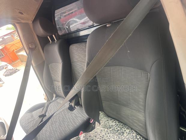 Hyundai H1 2009 Black · Photo 6