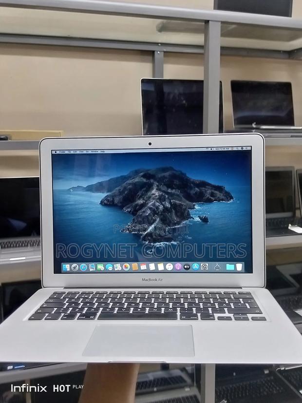 Laptop Apple MacBook Air 2017 8GB Intel Core i7 SSD 256GB · Photo 6