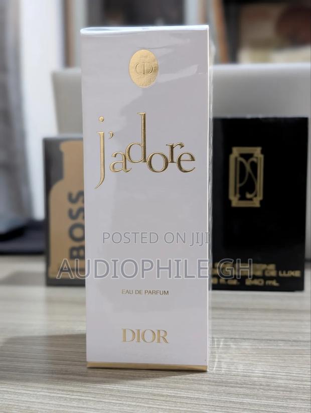 Dior J'adore Eau De Parfum · Photo 1
