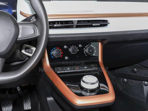 New Dongfeng EV EX1 2023 · Photo 8