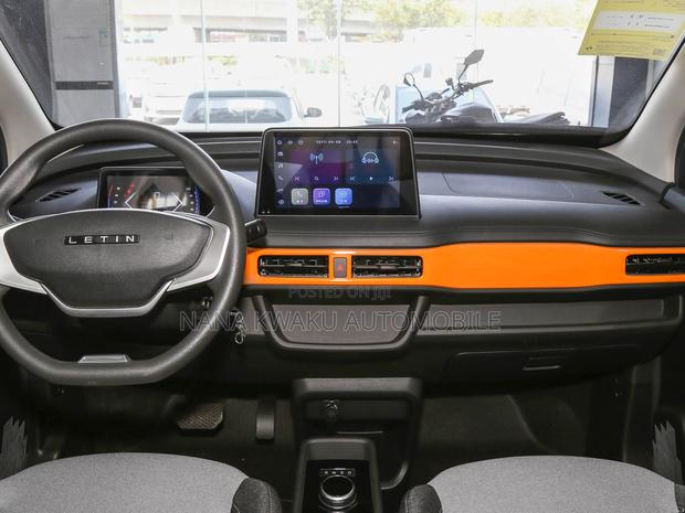 Car 2022 Blue · Photo 8