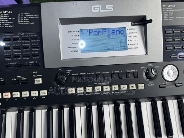 PSR 4000-GLS Keyboard · Photo 8
