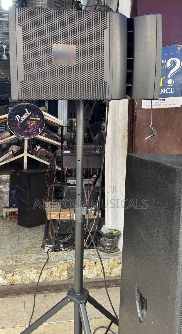 JBL 12-Inches / Line Arrays With Stand · Photo 2
