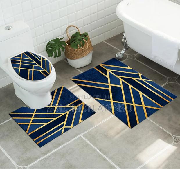3 Pieces Bathroom Set · Photo 1