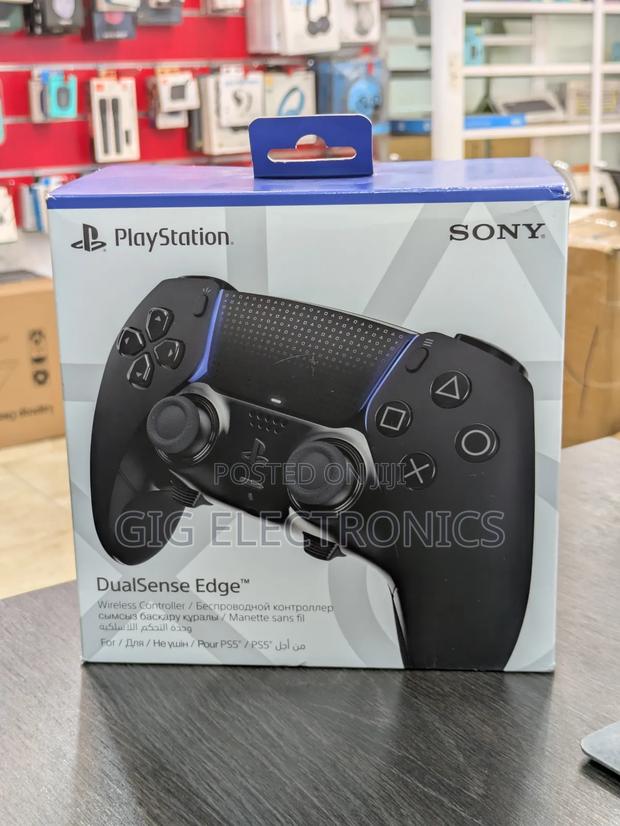 Dualsense Edge Wireless Controller - Limited Black Edition · Photo 1