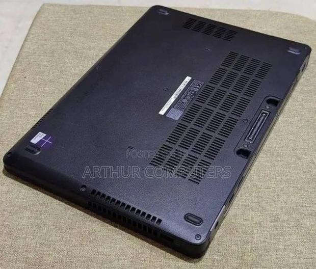 Laptop Dell Latitude 7400 8GB Intel Core I7 SSD 256GB · Photo 5