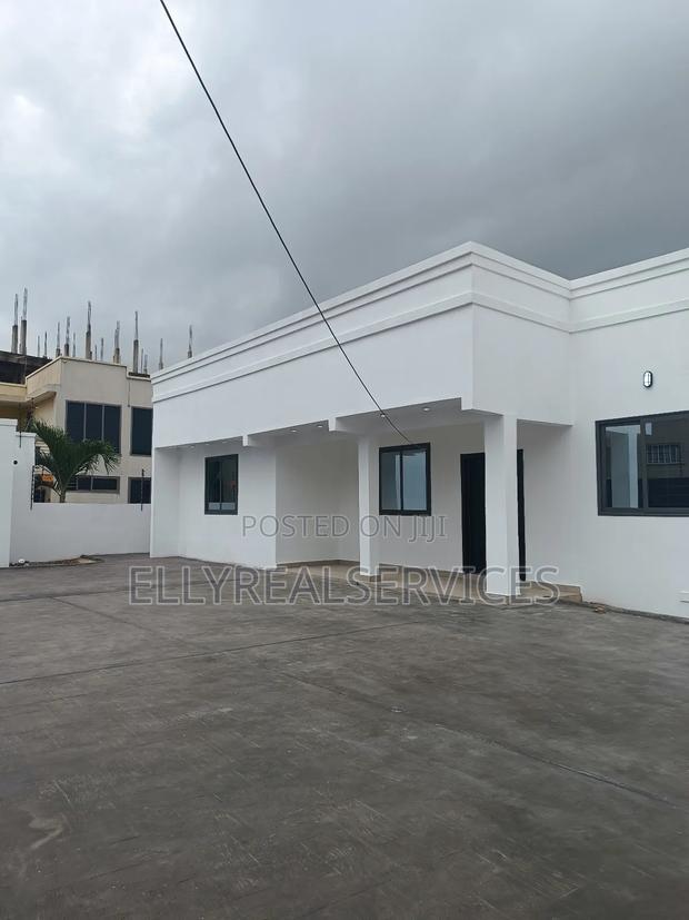 3bdrm House in Ellyrealservices, School Junction for rent