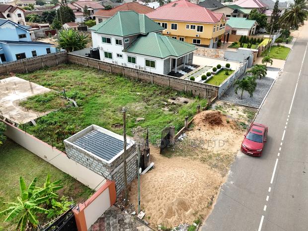 Two(2) Plot Community 18 HFC Estate · Photo 2