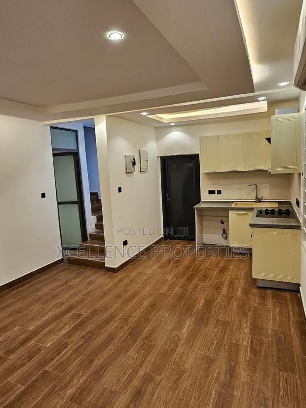 2bdrm Duplex in Xcellence Properties, School Junction for rent · Photo 5