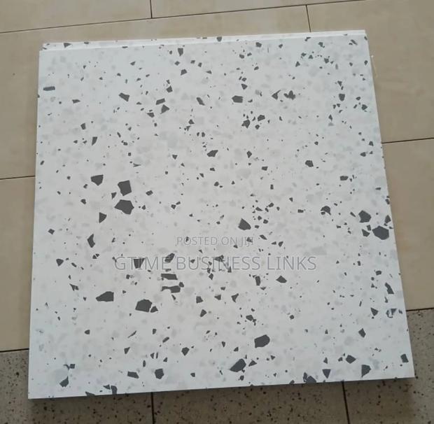 60x60cm Rustic Italian Floor Tiles · Photo 1