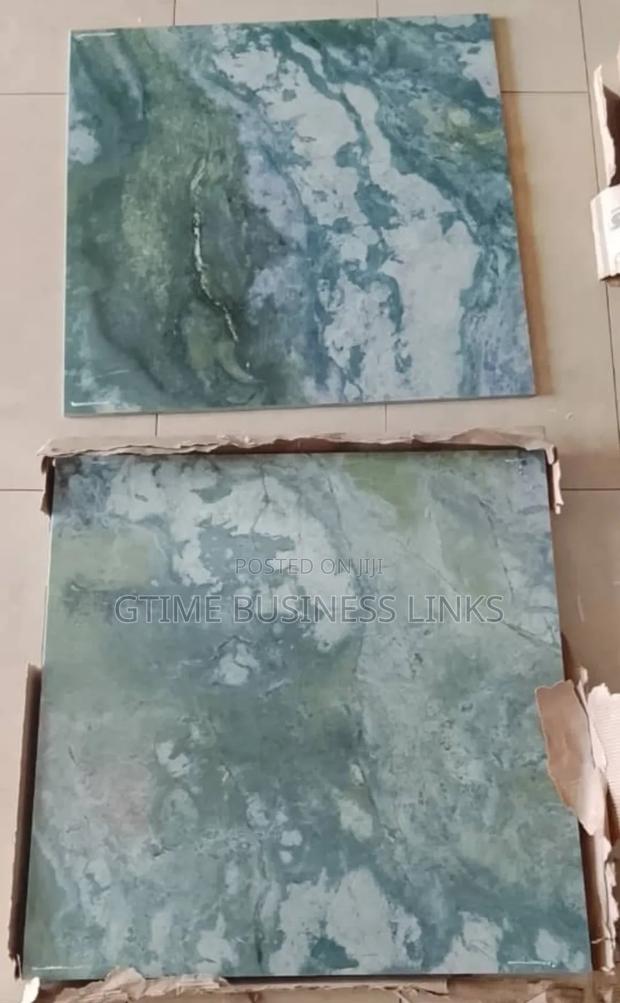 60x60cm Rustic Italian Floor Tiles · Photo 5