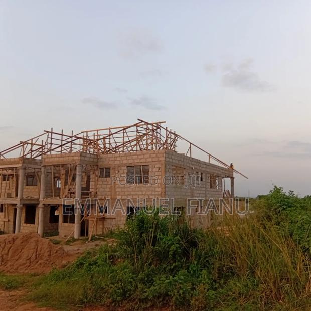 Network Carpenter Available · Photo 1