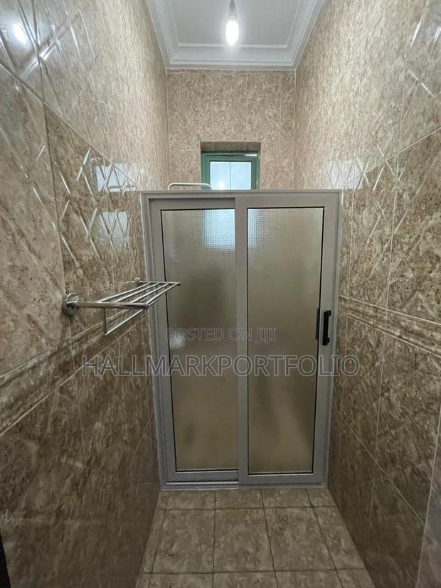 3bdrm Apartment in Upsa Area, East Legon for rent · Photo 7