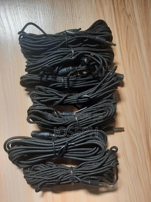 Audio Cable · Photo 2