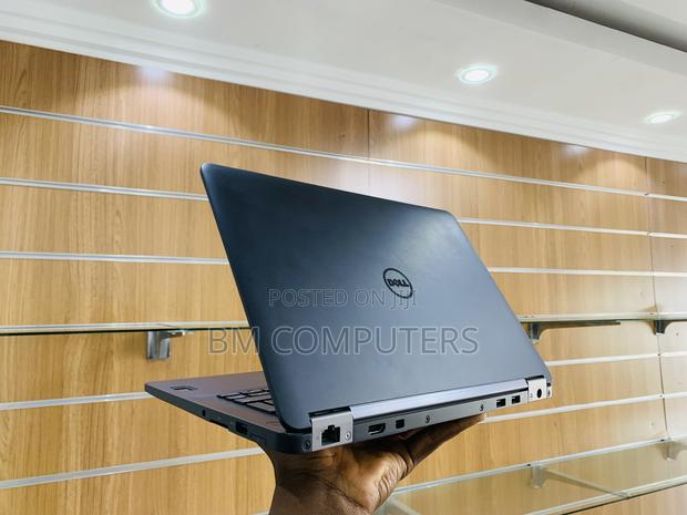 Laptop Dell Latitude 12 E7270 8GB Intel Core i5 SSD 256GB · Photo 5