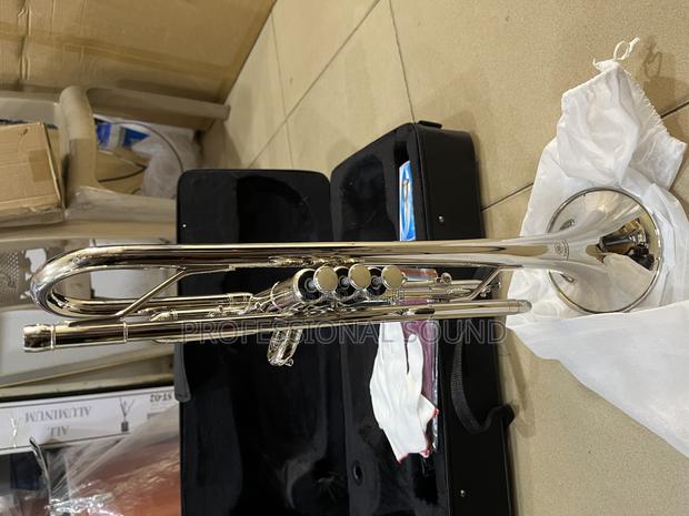Yamaha Trumpet (Silver) · Photo 1