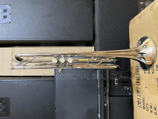 Yamaha Trumpet (Silver) · Photo 2