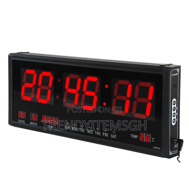 Digital Wall Clock (Large Size) · Photo 4