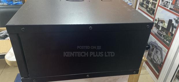 3u Cabinet/Rack · Photo 2