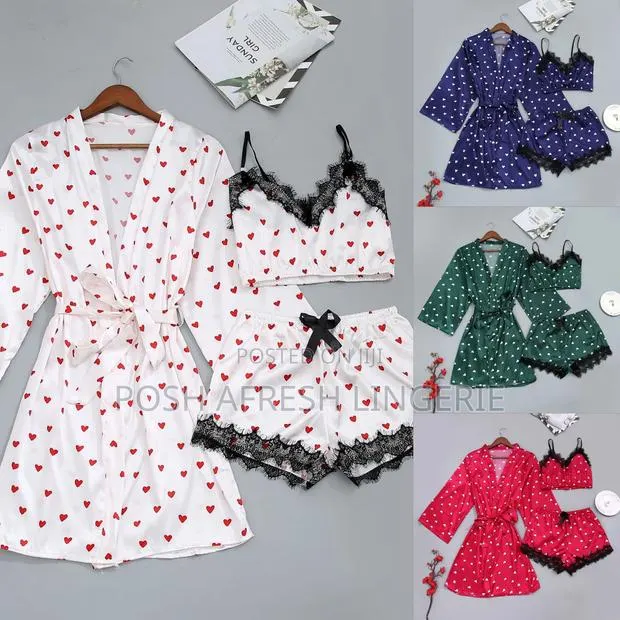 LADIES Sleepwear · Photo 1