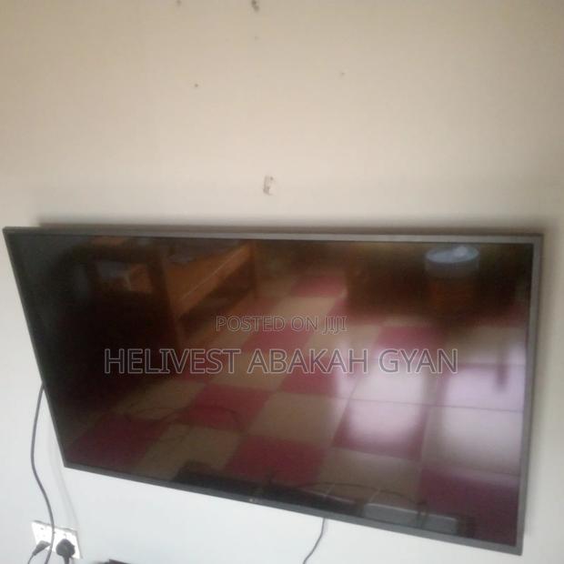 Sony Bravia Smart Tv · Photo 1