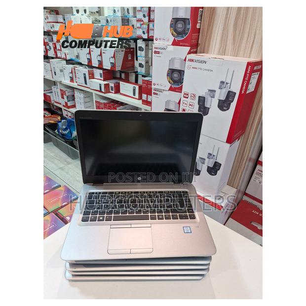 Laptop HP EliteBook 840 G4 8GB Intel Core I5 SSD 256GB · Photo 2