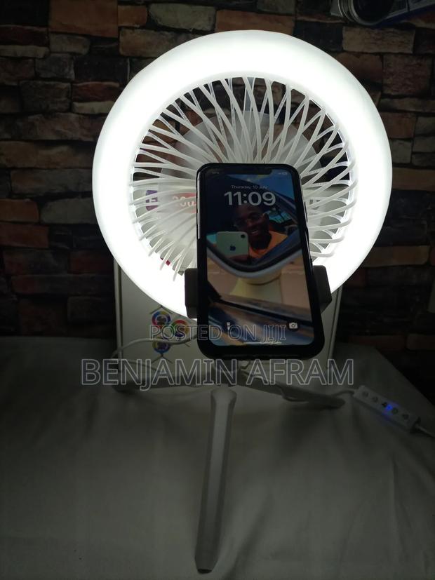 Light Wave Fan · Photo 2