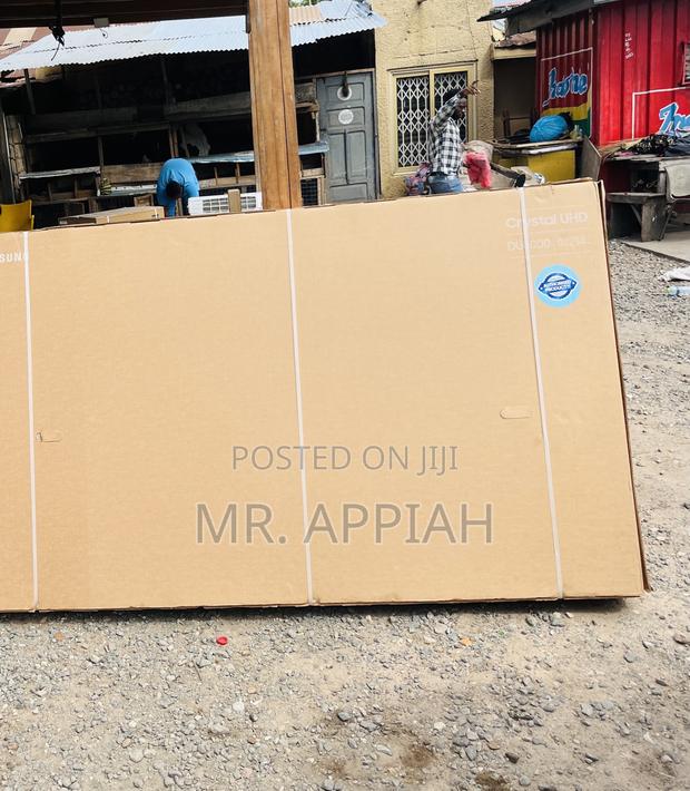 Most Original Samsung 85du8000 85” Crystal Uhd Smart Tv. · Photo 2