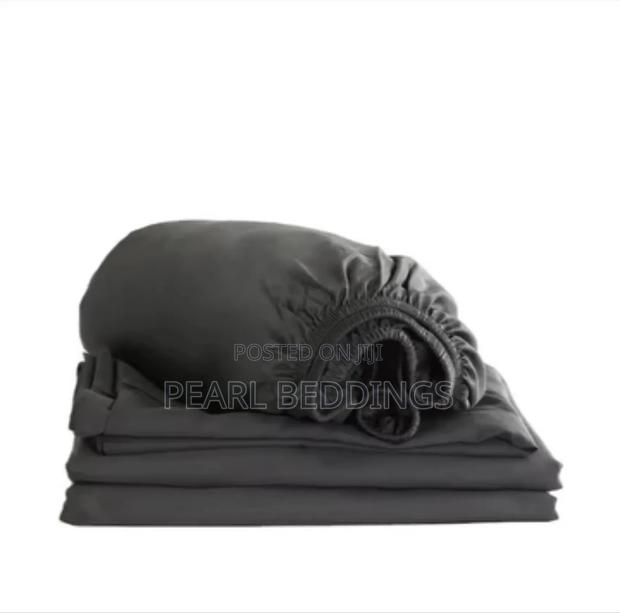 Premium Luxurious 100% Quality Plain Cotton Bedsheets Set · Photo 3