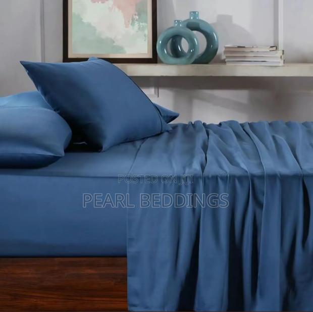 Premium Luxurious 100% Quality Plain Cotton Bedsheets Set · Photo 4