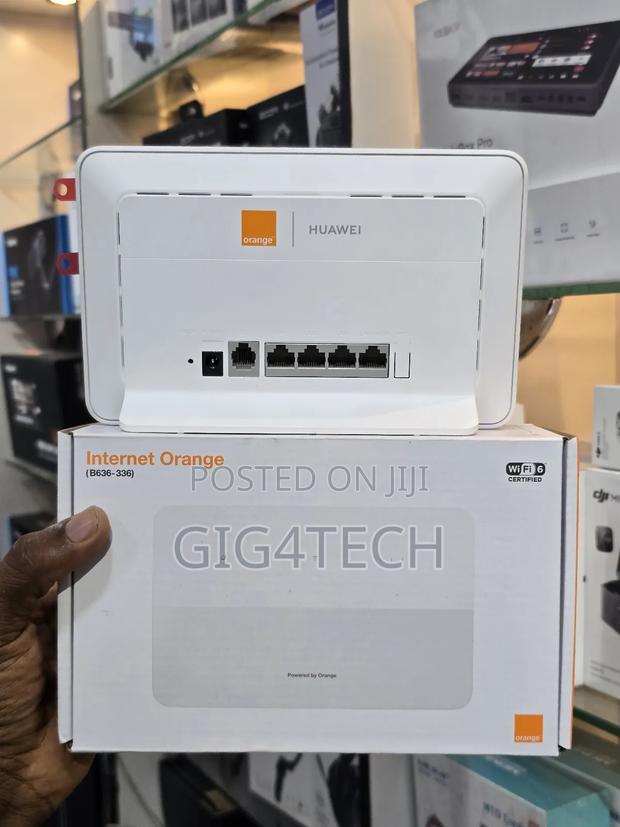 Huawei Flybox Cat 13 4g Dual Band Router · Photo 2