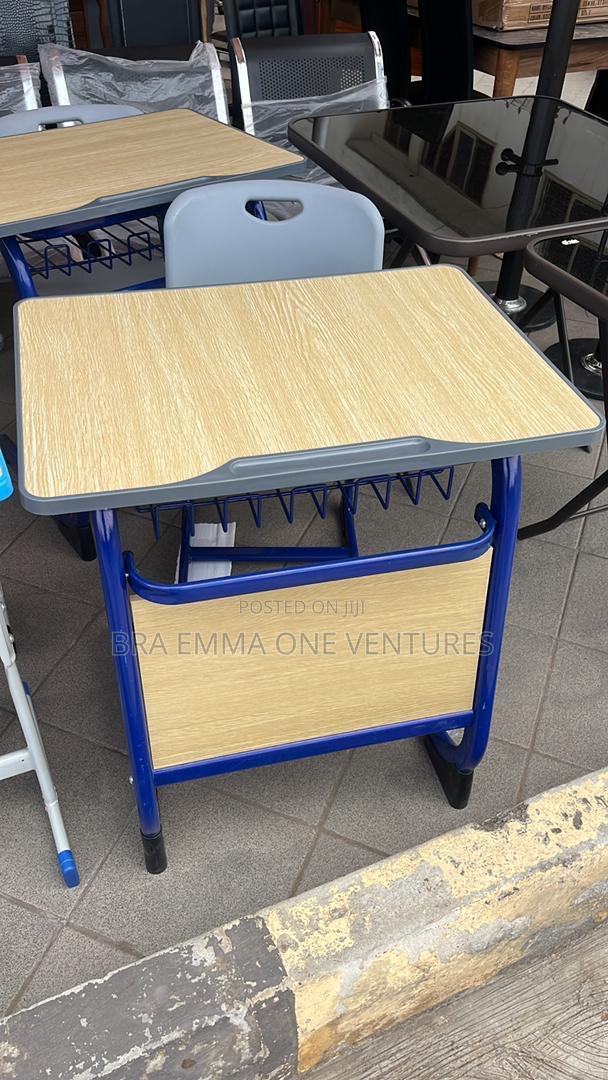 Brand New 70x50cm Student Desk · Photo 1