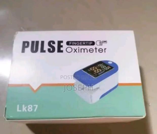 Pulse Oximeter Type 2 · Photo 1