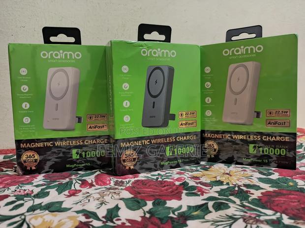 Oraimo Magpower 15 10000mah Wireless and Wired Power Bank · Photo 1