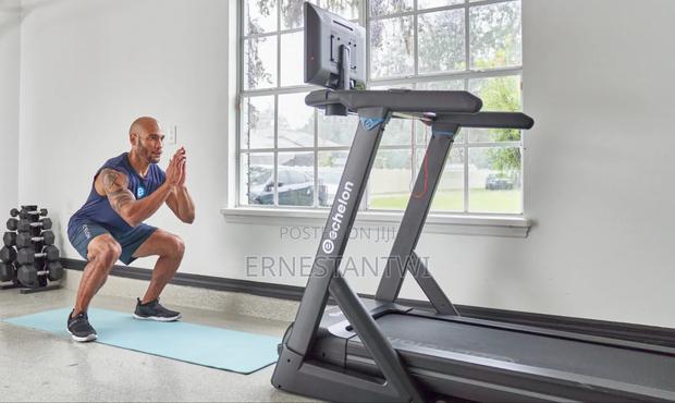 Fully Digital Echelon Treadmill With a Wide Screen From Uk · Photo 3