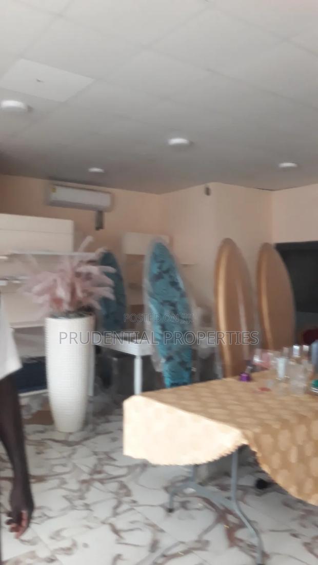 Banking Hall Space for Rent at Lapaz · Photo 4