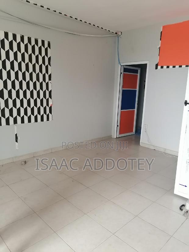 1bdrm Apartment in Store For Rent, Spintex for rent · Photo 7